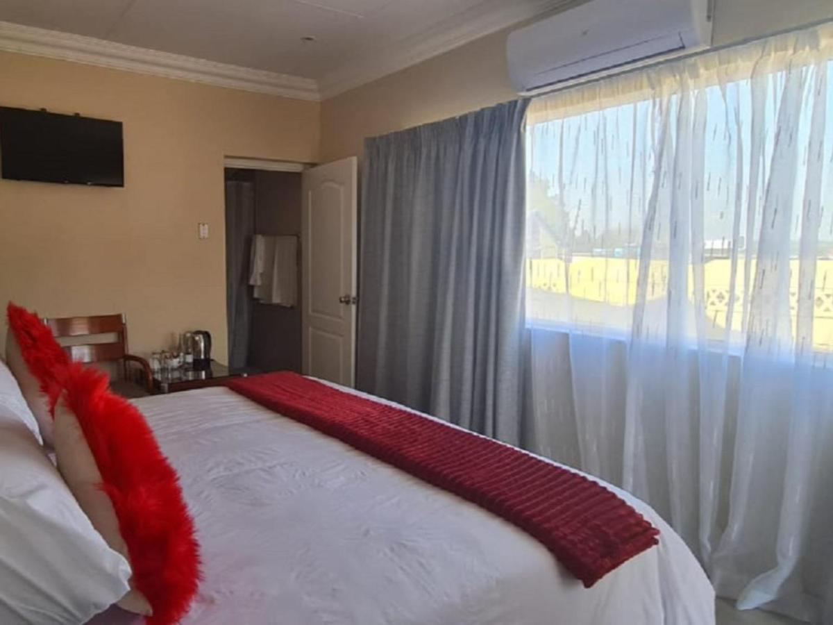 Benoni N12 Hotel Dış mekan fotoğraf